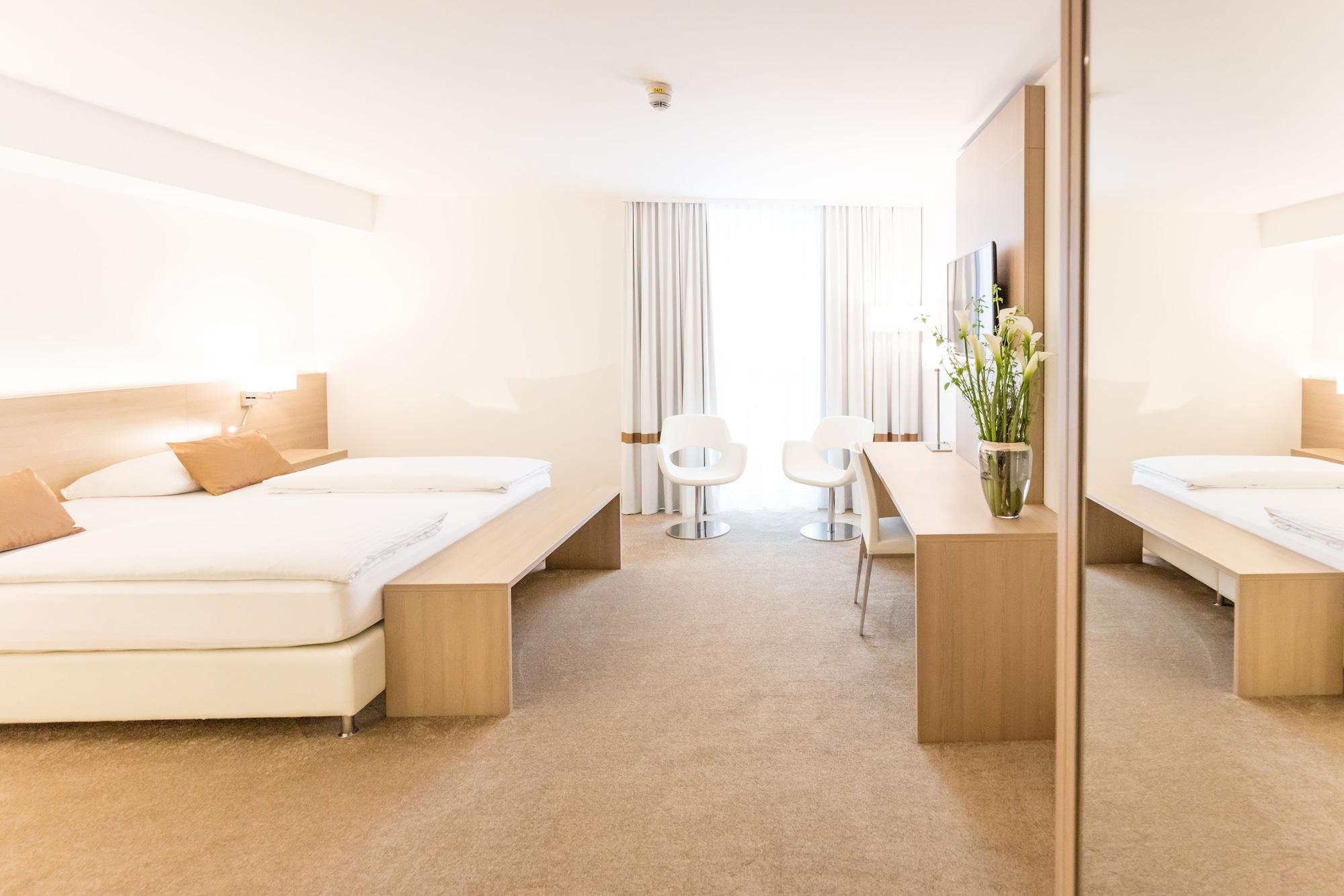 Relexa Hotel Muenchen Экстерьер фото