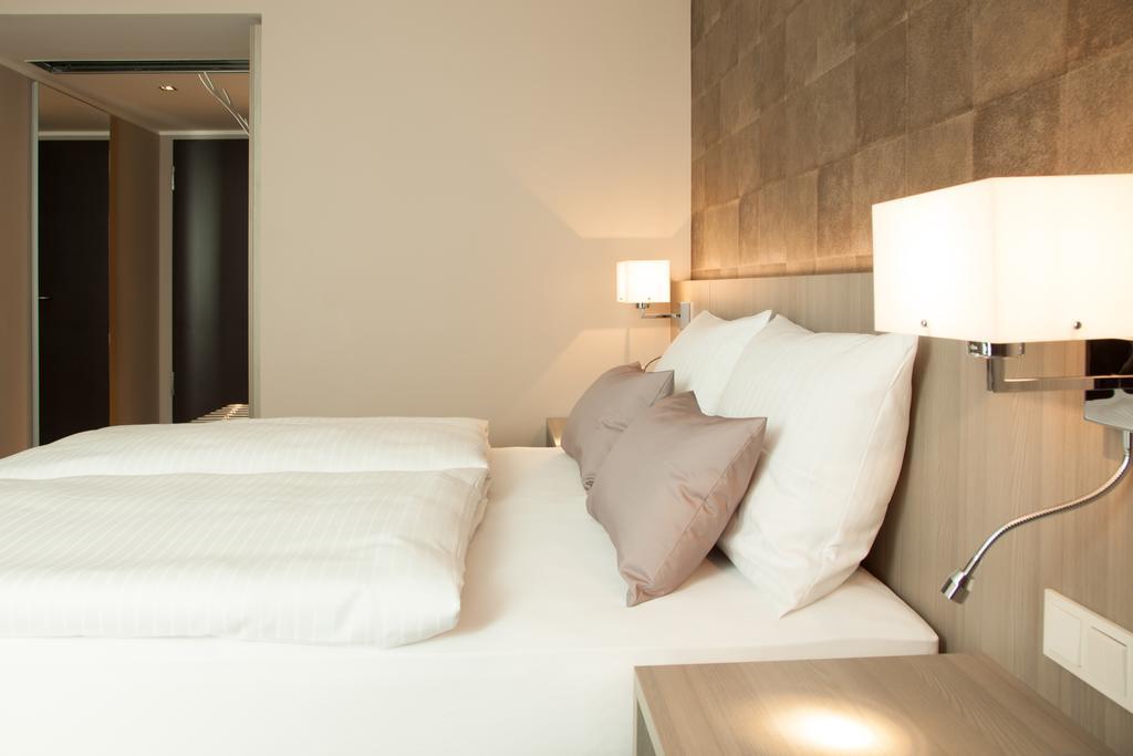 Relexa Hotel Muenchen Экстерьер фото